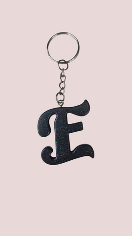 Lettre E