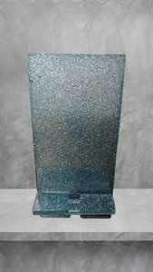 Support téléphone accès chargeur